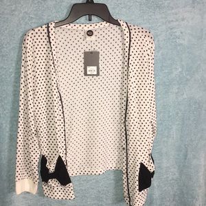 minnie rocks the dots sweater XL